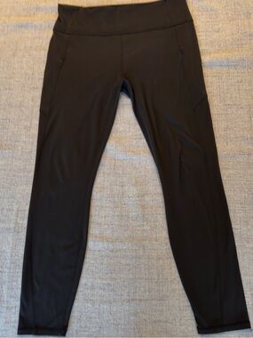 Fabletics Black High-Rise Pocket Leggings